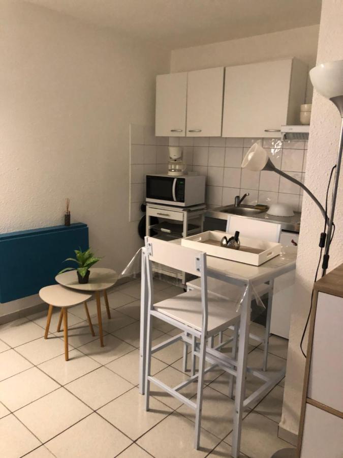 Studio Les Halles De Narbonne Apartment Exterior photo